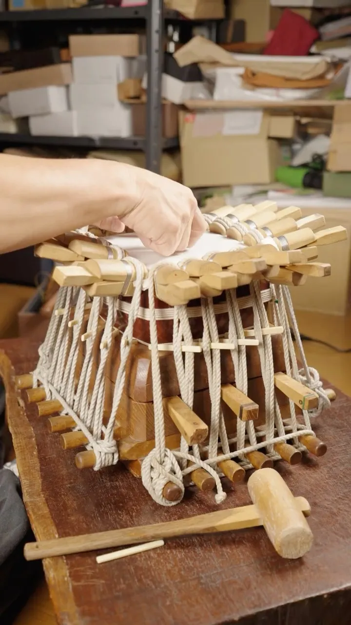 Hands That Hear: Why American Musicians Are Crossing the Pacific for Instruments With Flaws