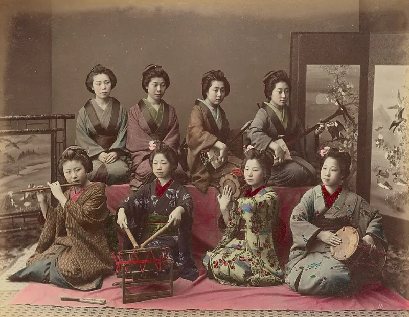 One Camera, No Crowd: How Nagasaki's Classical Musicians Are Winning Over Gen Z One Pause at a Time